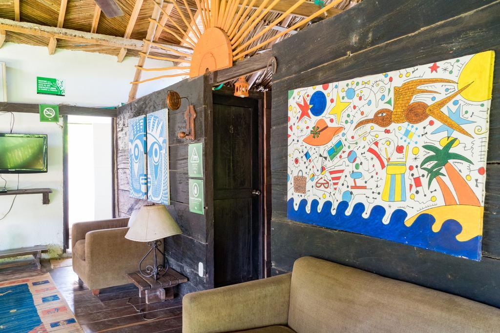 Hostal La Media Luna Palomino Exterior photo
