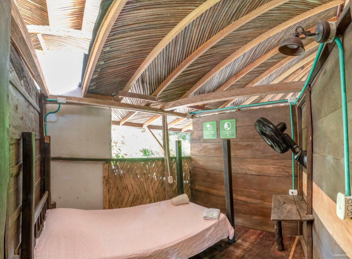 Hostal La Media Luna Palomino Exterior photo